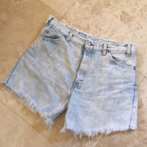 High waist Vintage Levi’s shorts 🌺b4 - Picture 8 of 8